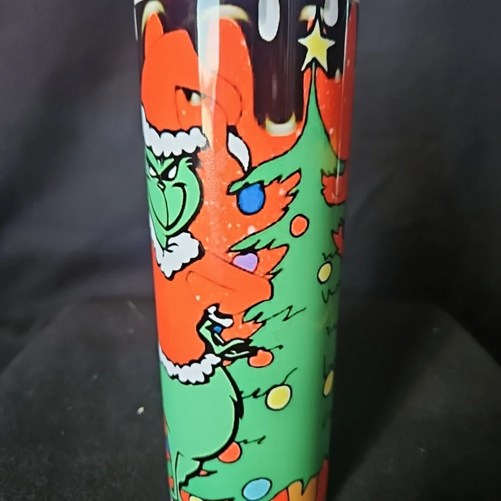 Dunkie' Junkie Dunkin' Grinchmas‎ Christmas 20oz Custom Tumbler Cup